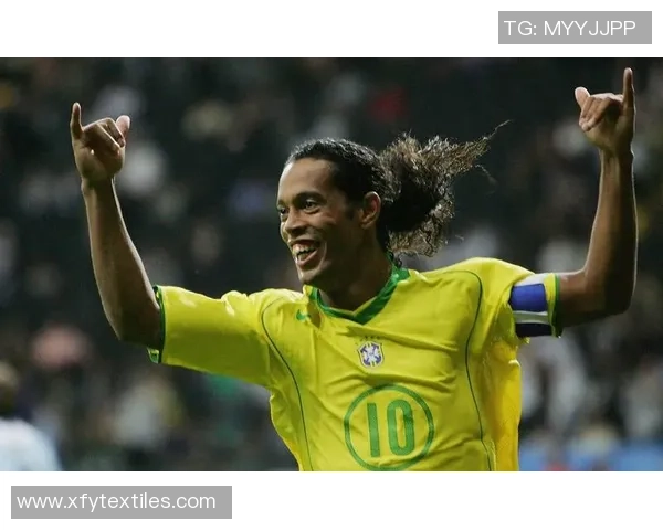 足球历史巅峰十大球星排名揭晓 谁才是最伟大的传奇球员